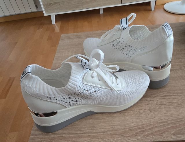 Bambas blancas mujer