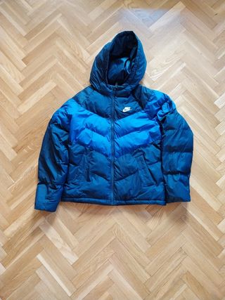 Chaqueta acolchada Nike niño
Talla XL 158-170