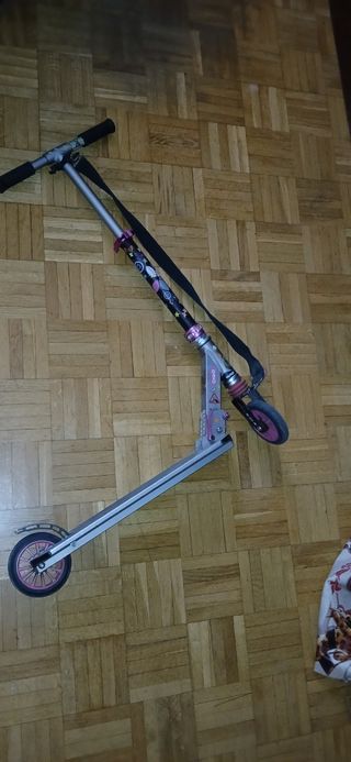 Patinete Oxelo niña, usado. Funciona perfectamente