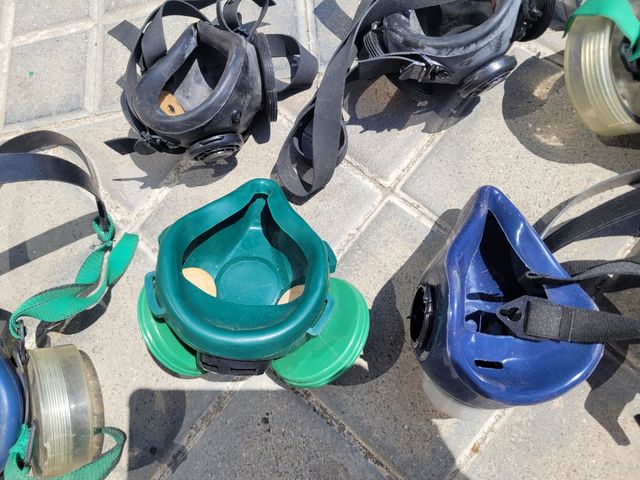 6 Máscaras protección química