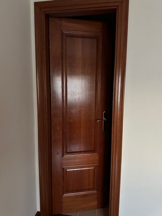 3 Puertas de interior de madera maciza