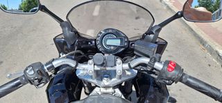 Yamaha Fazer 600 (2004) - Moto
