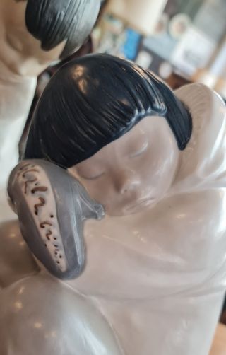 Pareja Inuit Lladró cerámica Escultor Juan Huerta