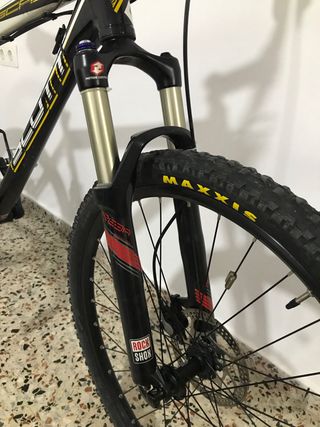 Bicicleta Scott Scale 