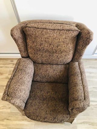 Sillón orejero marrón vintage