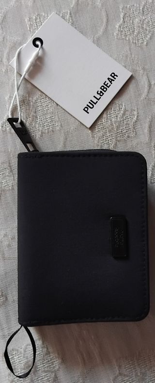 Cartera negra PULL&BEAR nueva