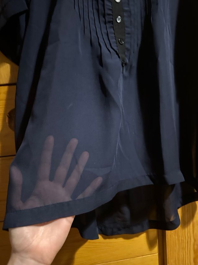 Blusa azul sedosa - Talla M