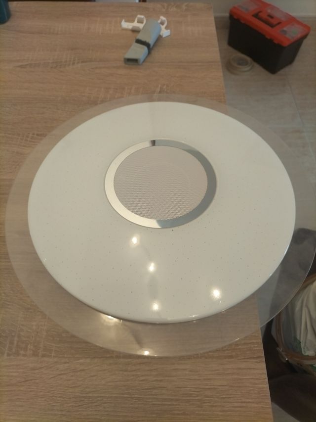 Plafón techo LED con altavoz