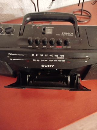Radio Cassette Sony CFS-204