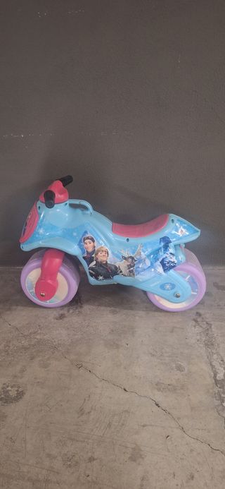 Moto Correpasillos Frozen