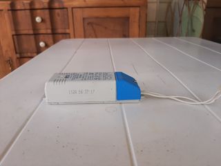 Oculos empotrables blancos