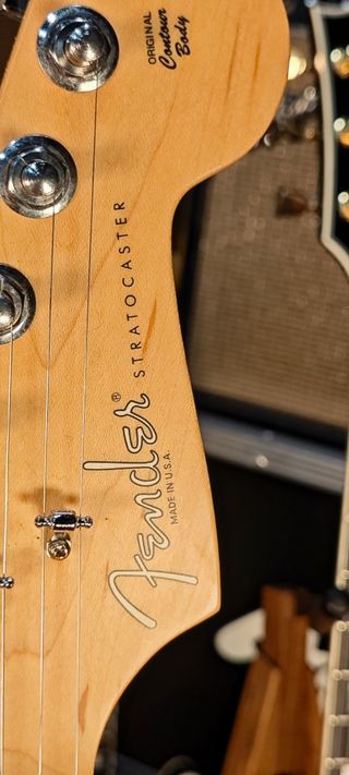 Fender Stratocaster Highway One 2005