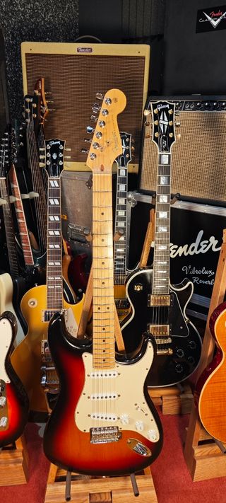 Fender Stratocaster Highway One 2005