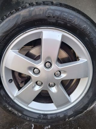 Juego de 4 llantas Peugeot 407 16"