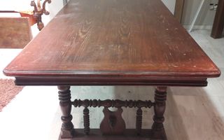 Mesa madera antigua