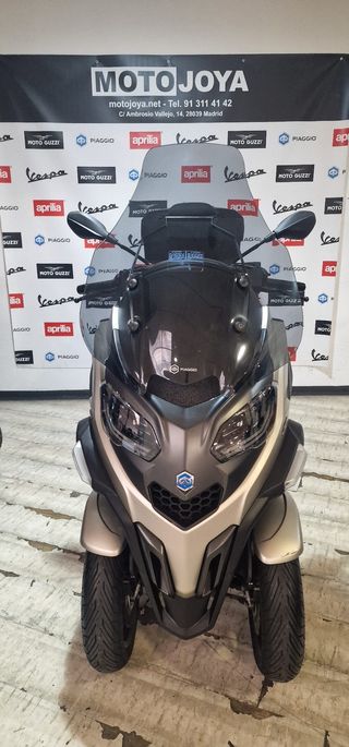 PIAGGIO MP3 530 HPE - Scooter 3 ruedas