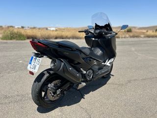 Yamaha TMAX 560 Reestreno!!!