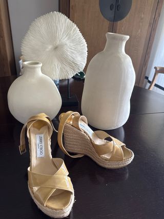 Cuñas Jimmy Choo Beige, talla 39