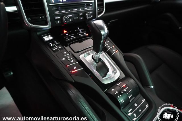 Porsche Cayenne 2012