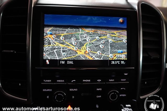 Porsche Cayenne 2012