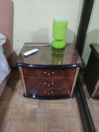 Cómoda, mesilla y espejo vintage