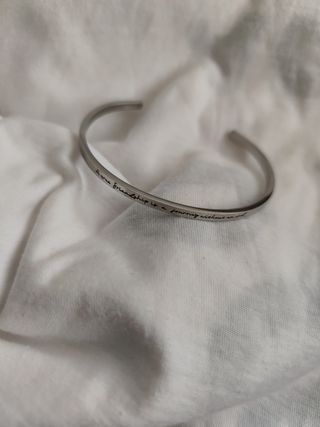 Brazalete acero grabado - nuevo