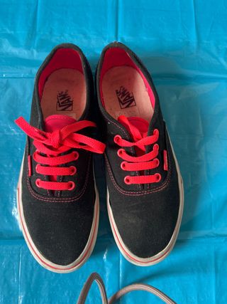 Zapatillas Vans negras y coral n.34,5