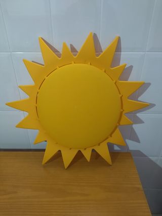Lámpara sol infantil Ikea