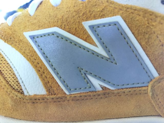 New Balance 997R - Amarillas - Talla 46