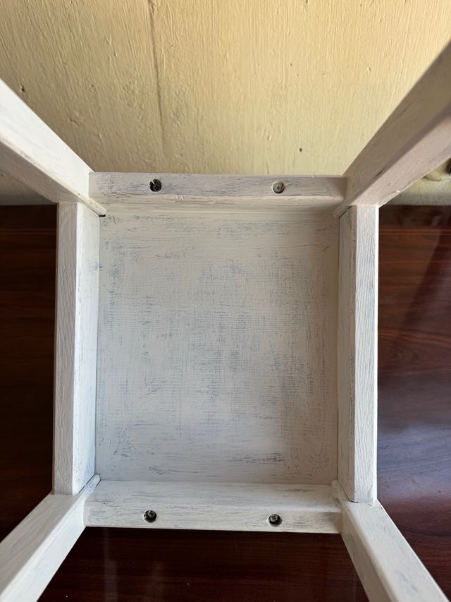 Silla infantil blanca