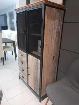 Vitrina industrial madera metal