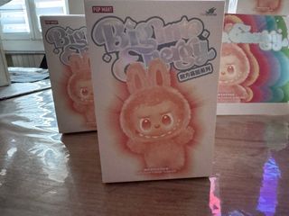 Labubu V2 Pop Mart