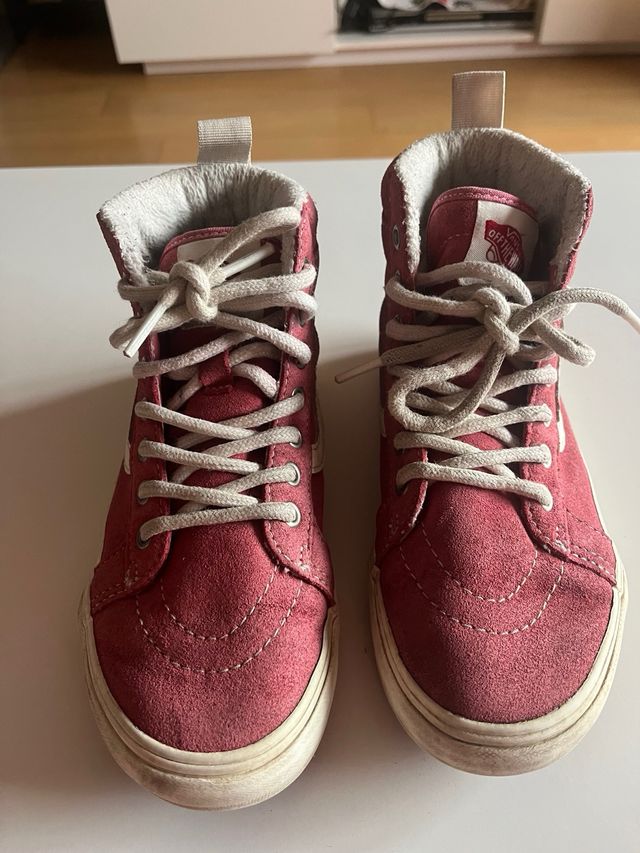 Vans Sk8-Hi MTE rojas, talla 32