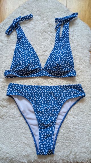 Bikini Shein azul estampado floral