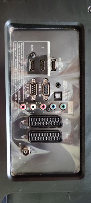 TELEVISIÓN TV LG 32" LCD NEGRA