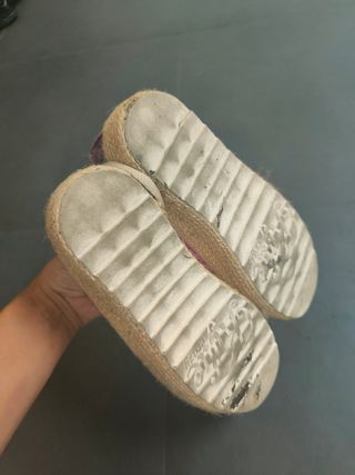 Sapatilhas Rosa Metalizadas - Tam. 34