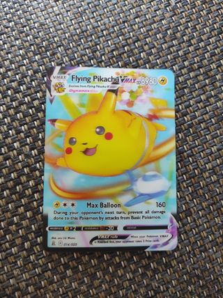 Flying Pikachu VMAX Dynamax