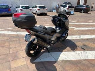 Yamaha T-Max 2009