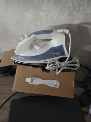 Plancha Taurus Aquaplus 2200