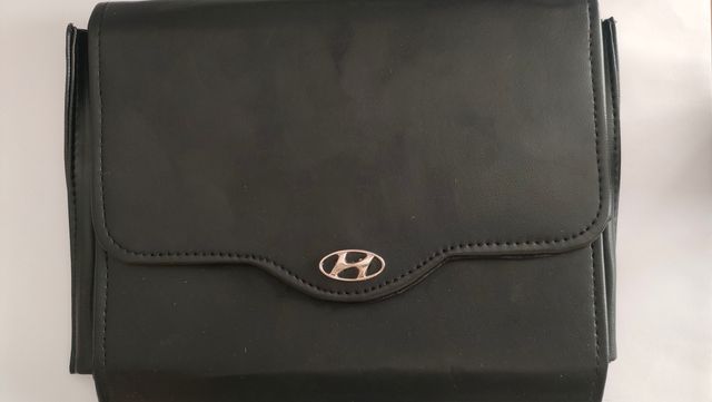 Cartera documentación coche Hyundai