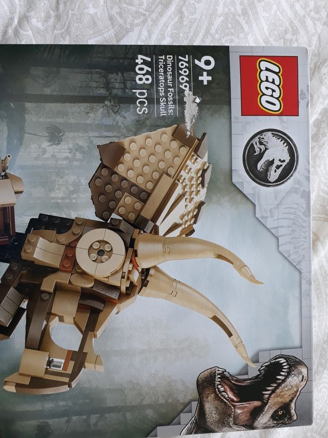 Lego Jurassic World 76969 Triceratops