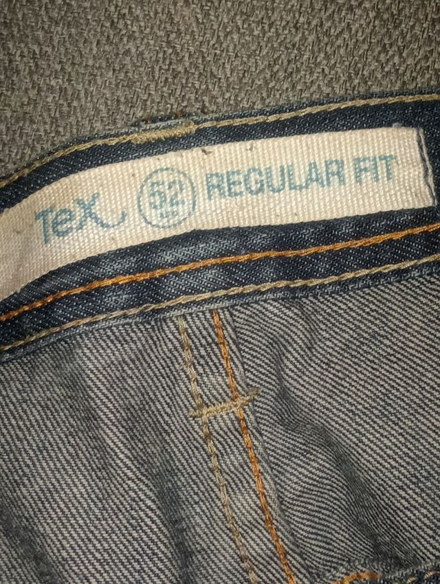 Pantalones vaqueros azul marino