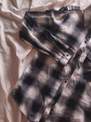 Camisa cuadros blanco-negro, talla S