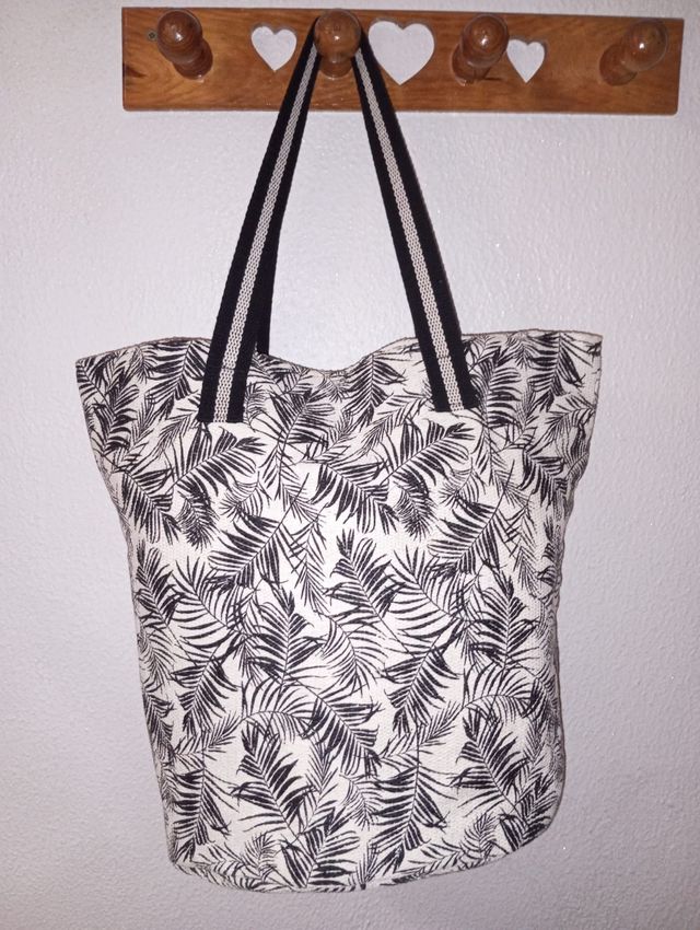 Bolso Tote blanco y negro