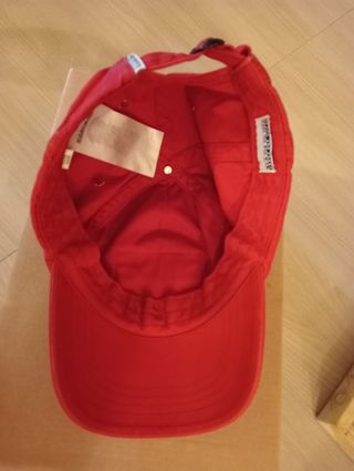 Cappellino Napapijri rosso