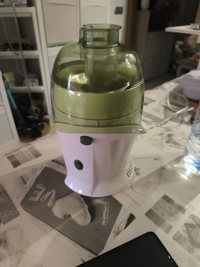 Licuadora Taurus Liquafresh - Verde