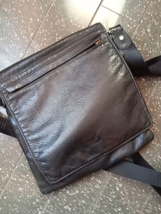 Borsello uomo pelle nera