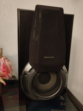 Equipo música modular Technics con 3 altavoces