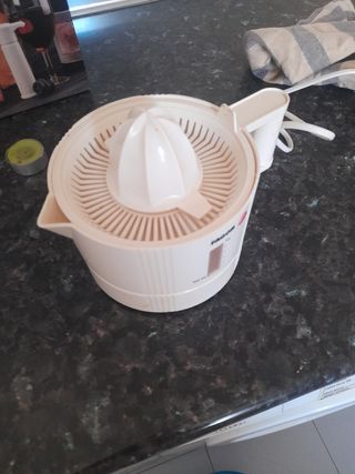 Exprimidor eléctrico Fagor