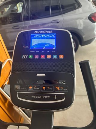 Elíptica NordicTrack c/Pantalla LCD